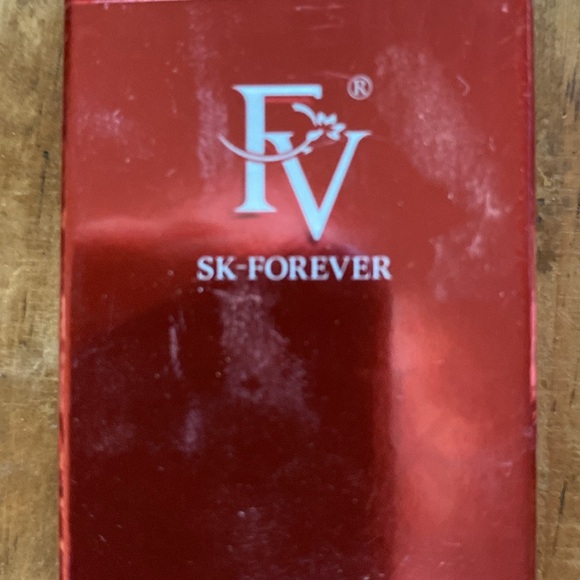 Nourishing Foundation NEW! BOGO‼️ - Picture 6 of 6